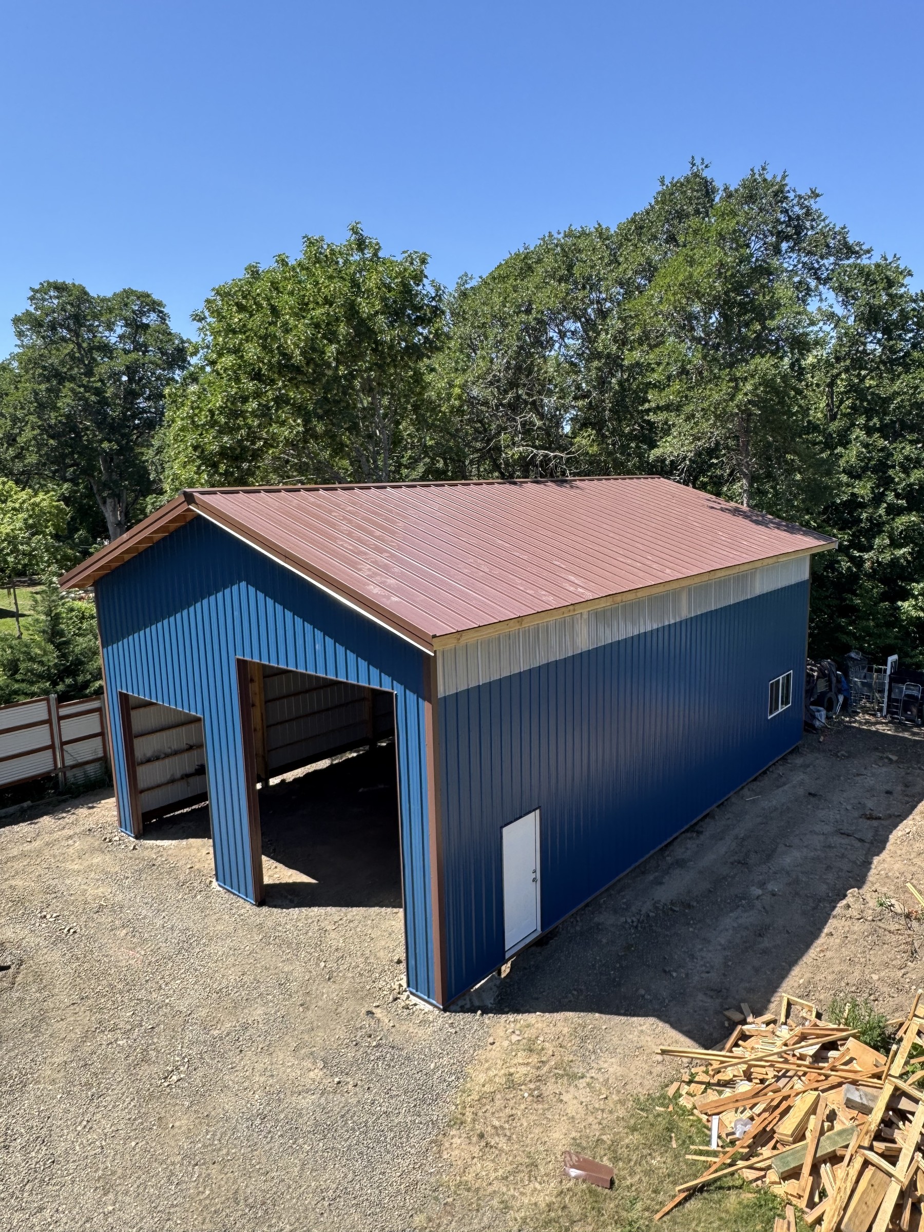 30×46 Engineered Shop on Gorge Rock — Hood River, Oregon (30×46) in Hood River County, Oregon, built by Miner Pole Buildings