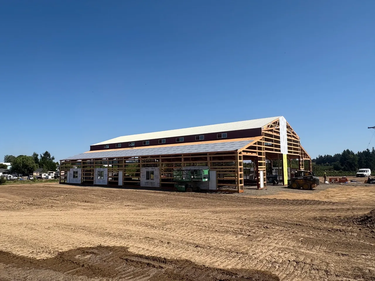 50×120 Monitor-Style Ag Building — Washington County, OR during construction